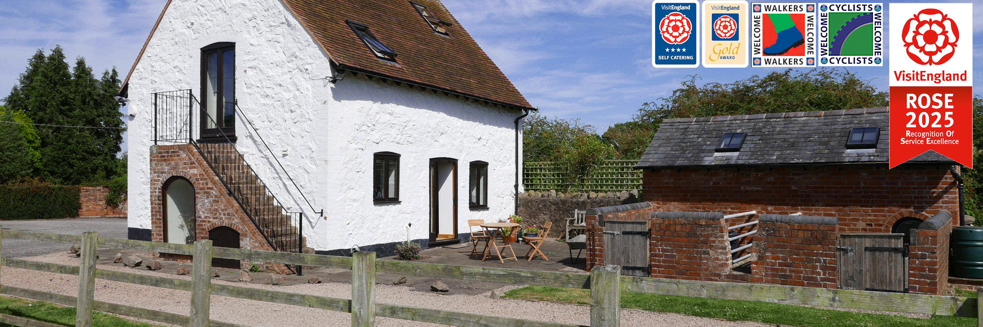 Rhydd Barn patio